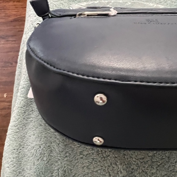 Karla Hanson 🌺 - Picture 15 of 16